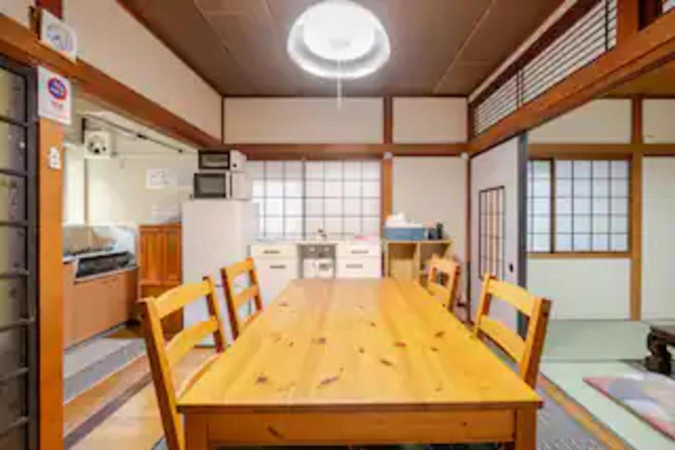 Kanazawa-Hachitabi Sennichi Bagian luar foto